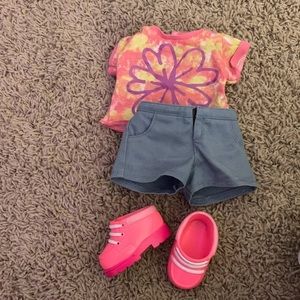 american girl hiking outfit
